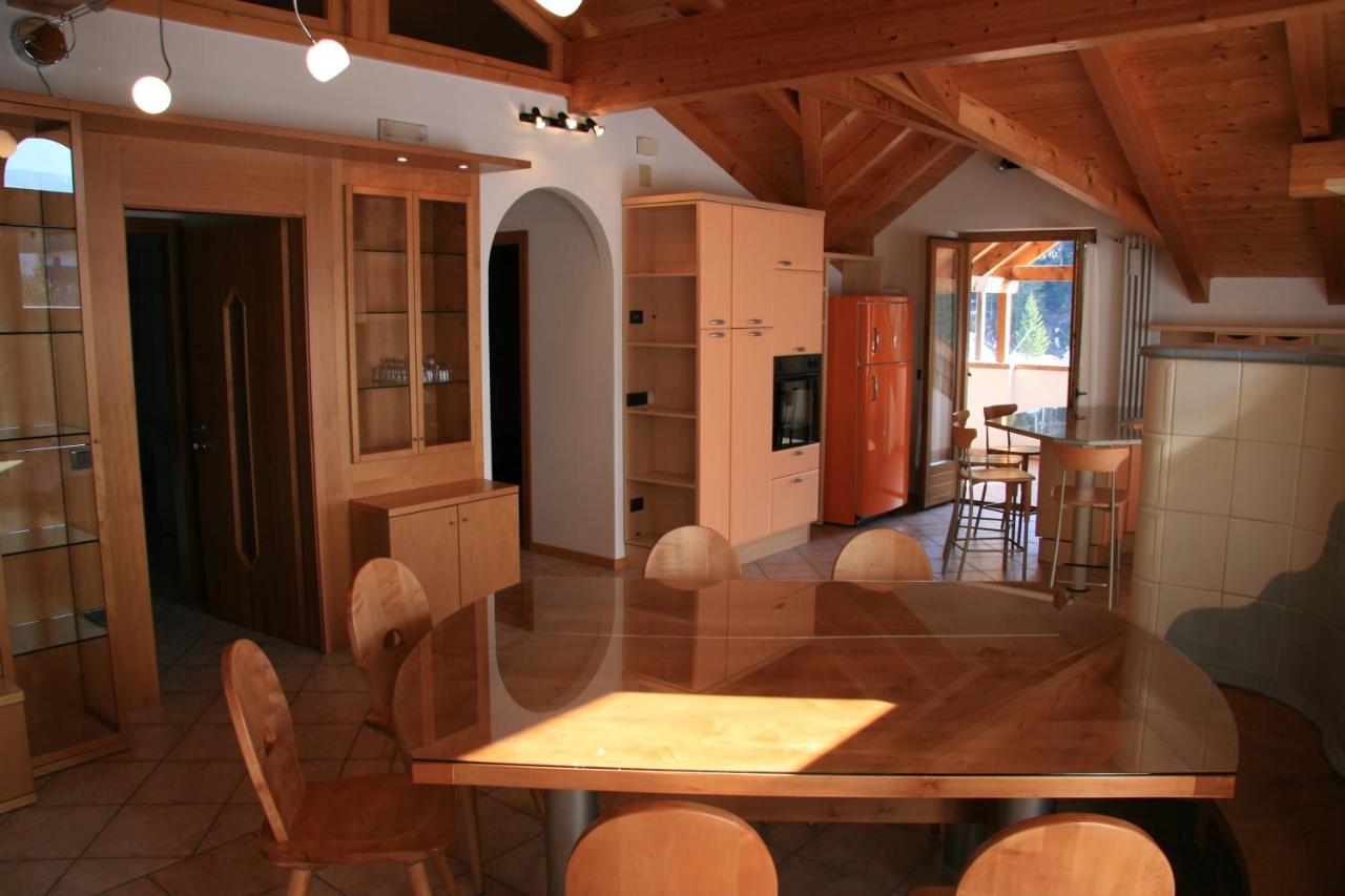 Attico In Legno Ad Andalo Apartment Exterior photo