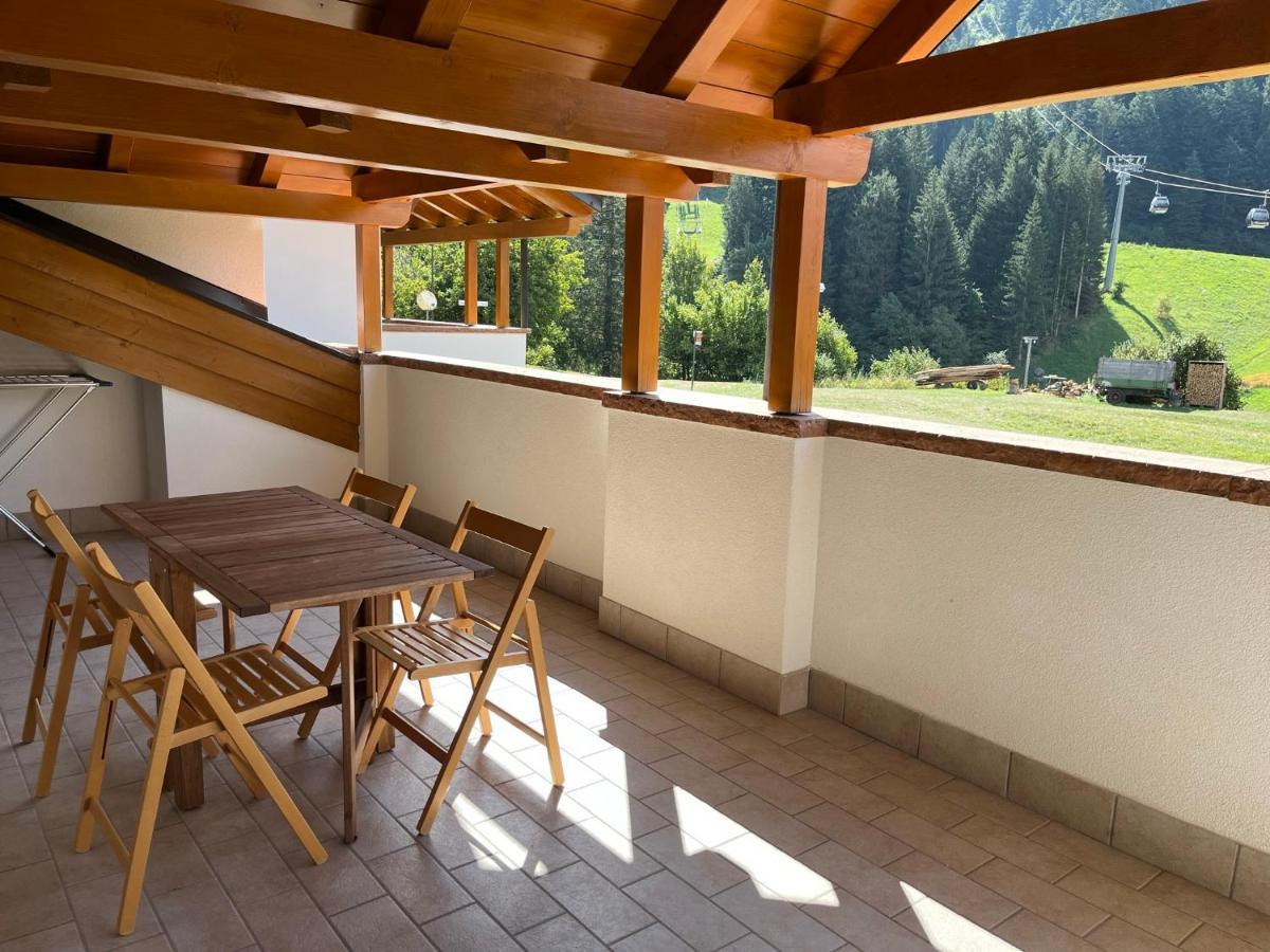 Attico In Legno Ad Andalo Apartment Exterior photo