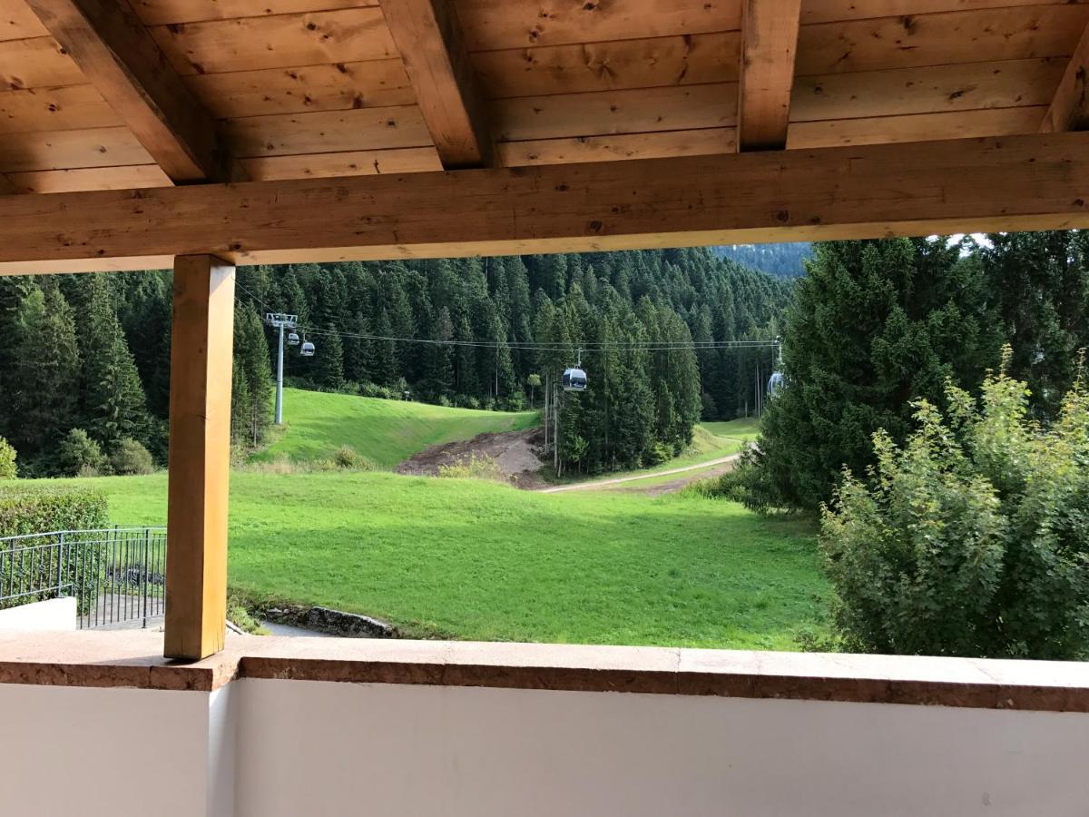 Attico In Legno Ad Andalo Apartment Exterior photo