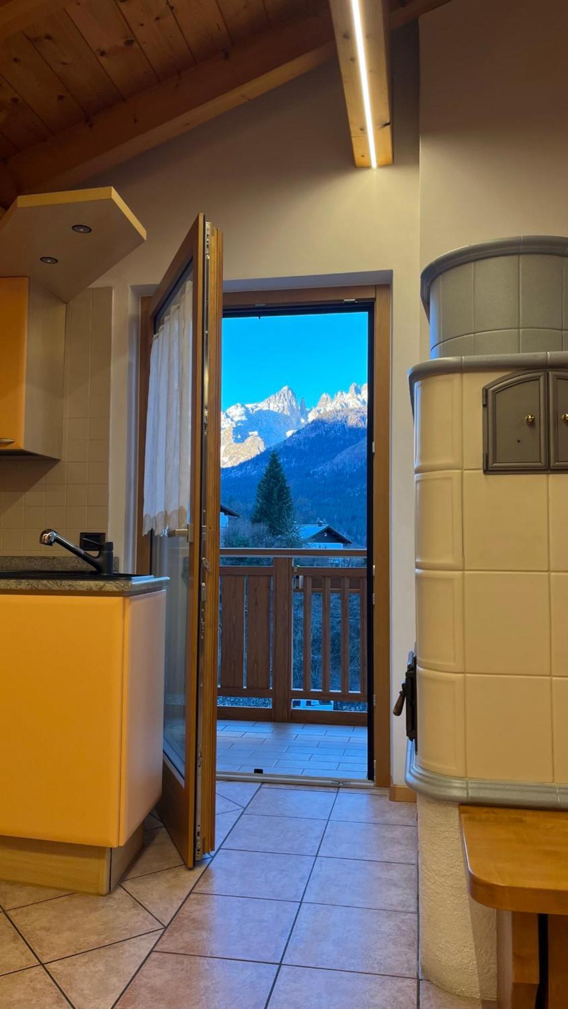 Attico In Legno Ad Andalo Apartment Exterior photo